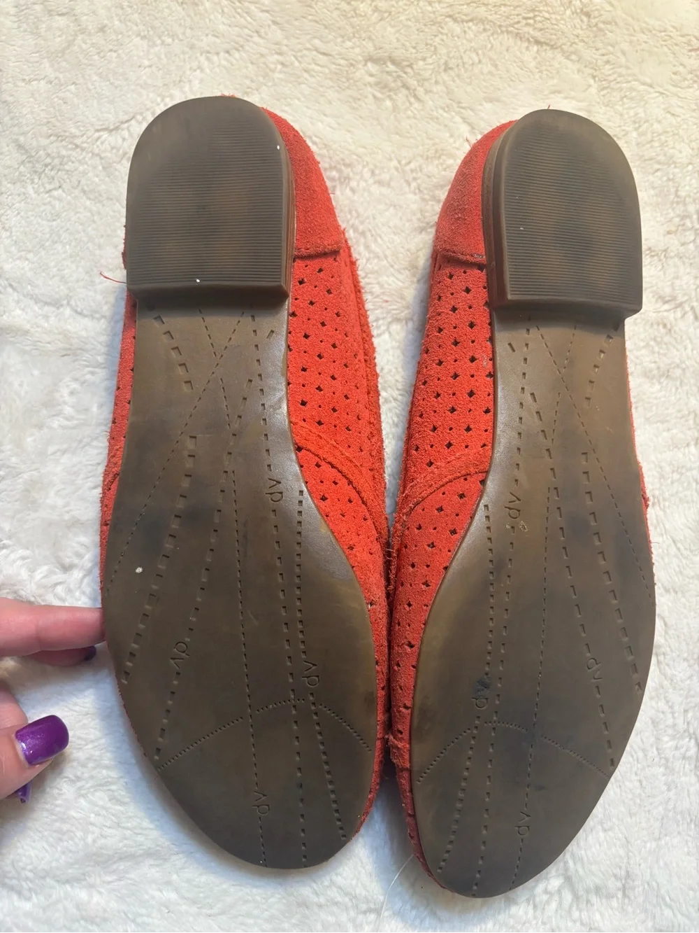 DV by Dolce Vita Loafers Size 7.5 Red Suede Laser-Cut Perforated Slip-On Flats